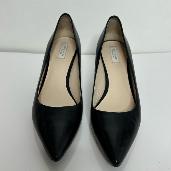 Cole Haan Black Pointed Toe Leather Heels Womens Size 6.5B - Picture 9 of 9